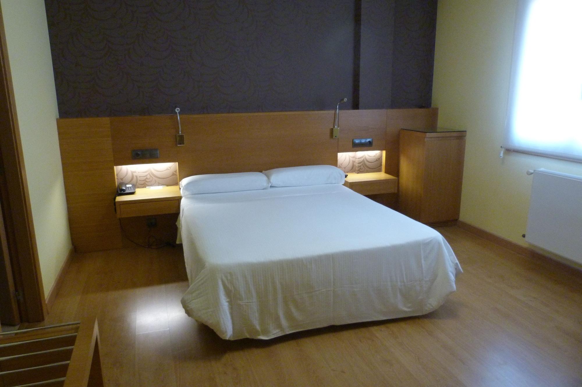 Burela Hotel Nordes מראה חיצוני תמונה