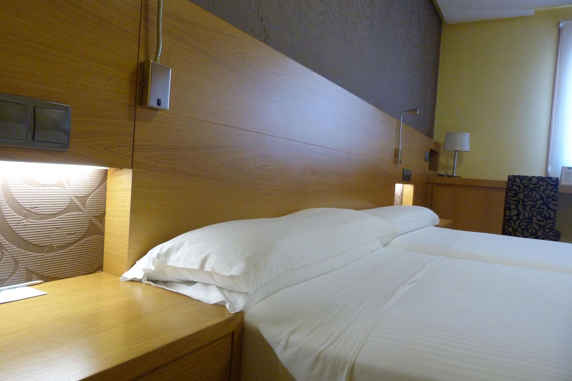 Burela Hotel Nordes מראה חיצוני תמונה