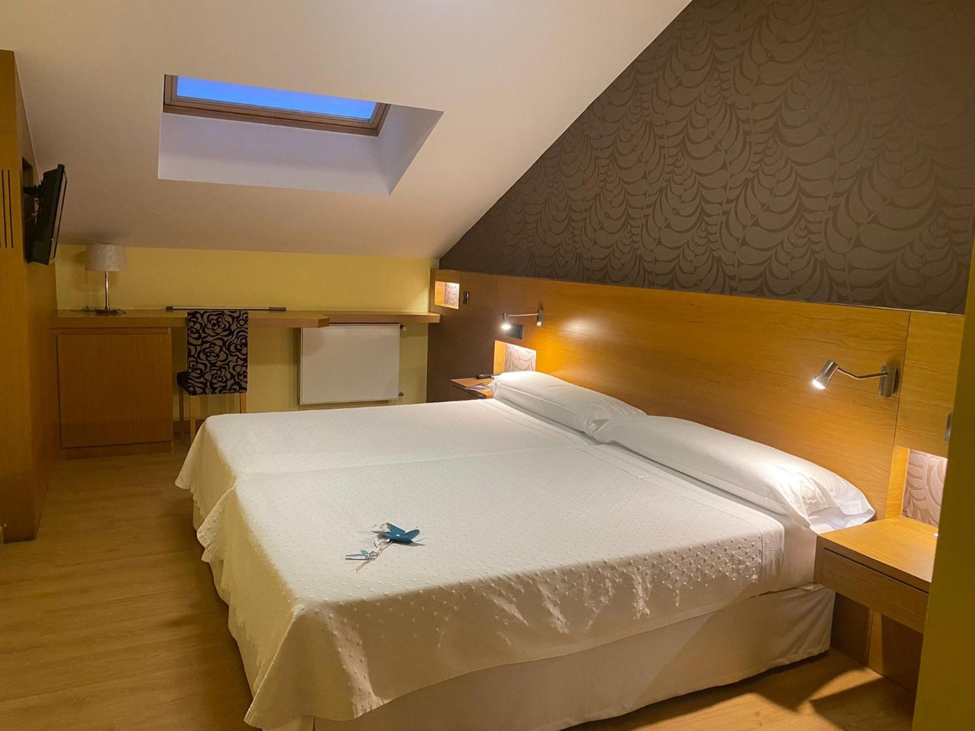 Burela Hotel Nordes מראה חיצוני תמונה